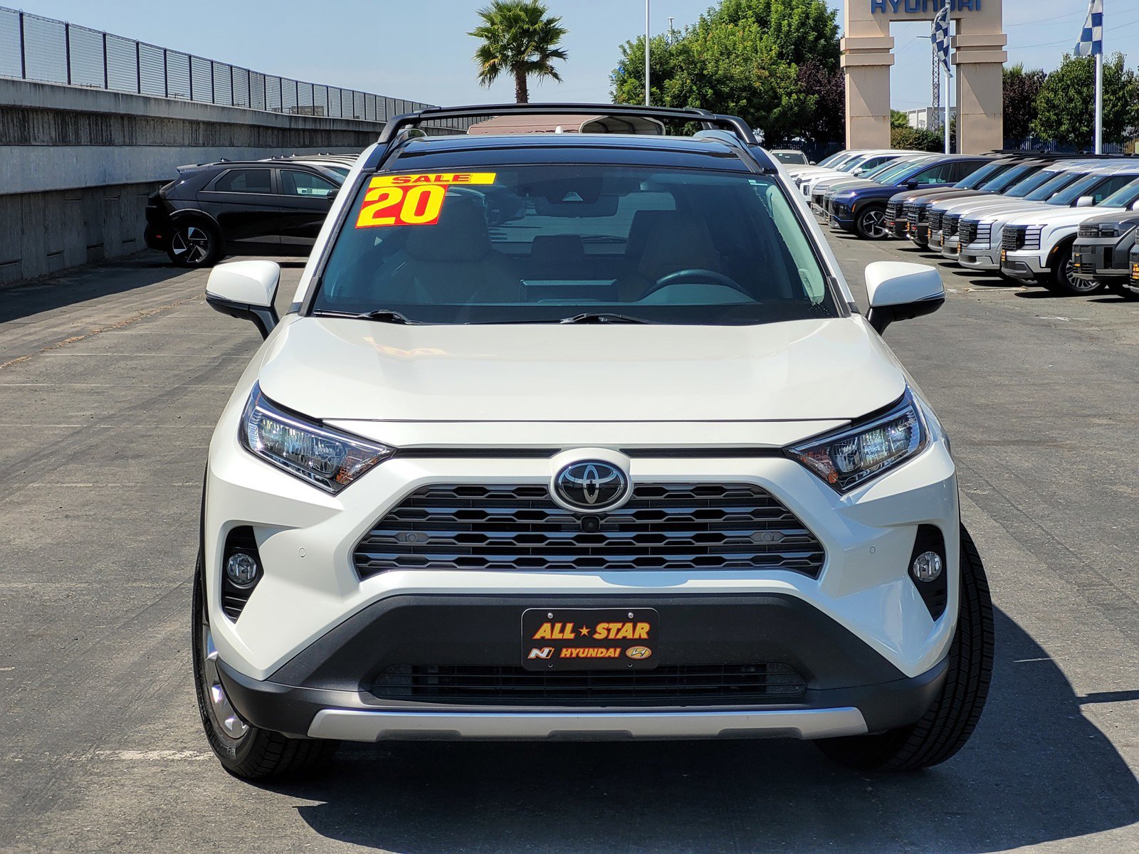 2020 Toyota RAV4 Limited photo 2