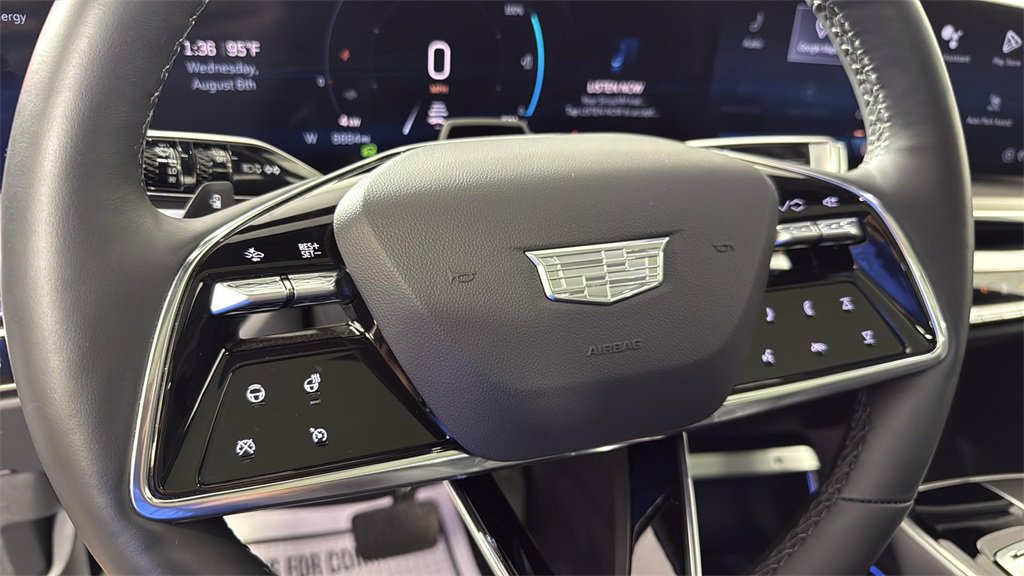 2024 Cadillac Lyriq Luxury photo 21