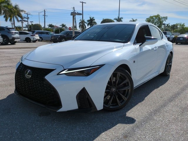 2024 Lexus IS 300's photo