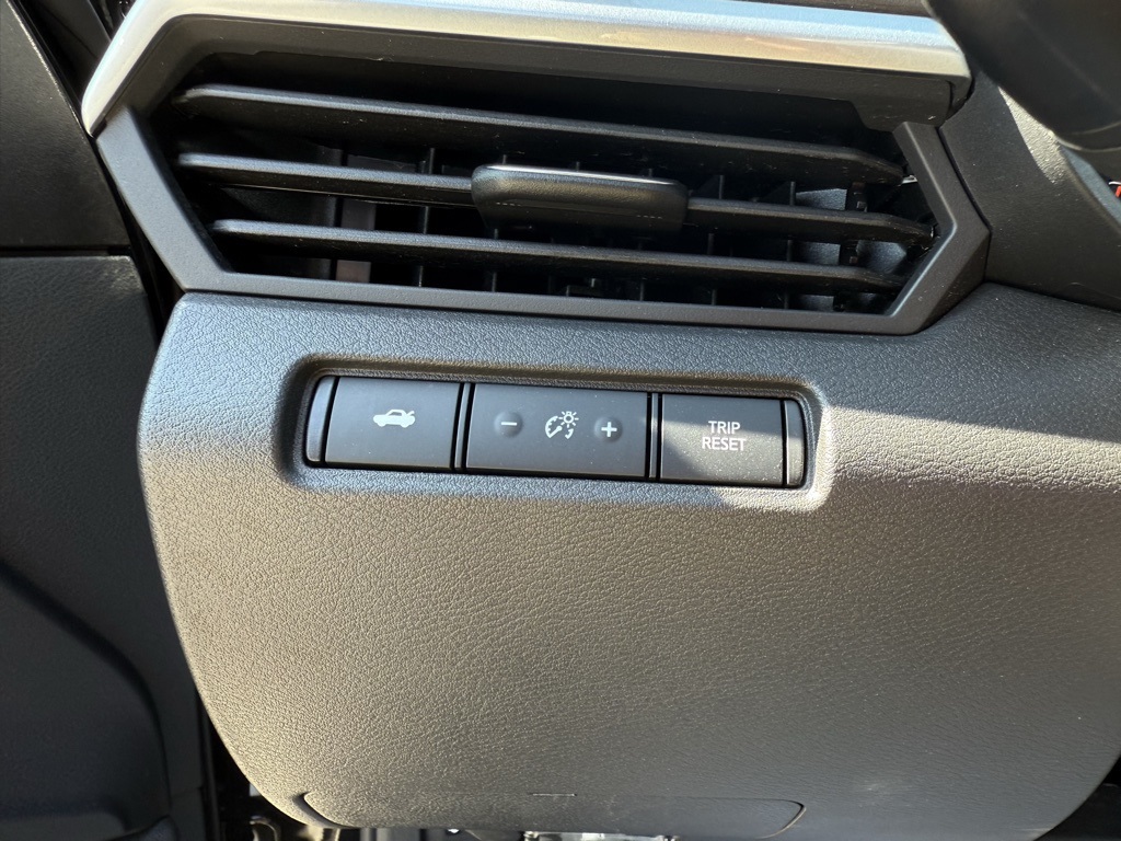 2025 Nissan Altima 2.5 SV photo 17