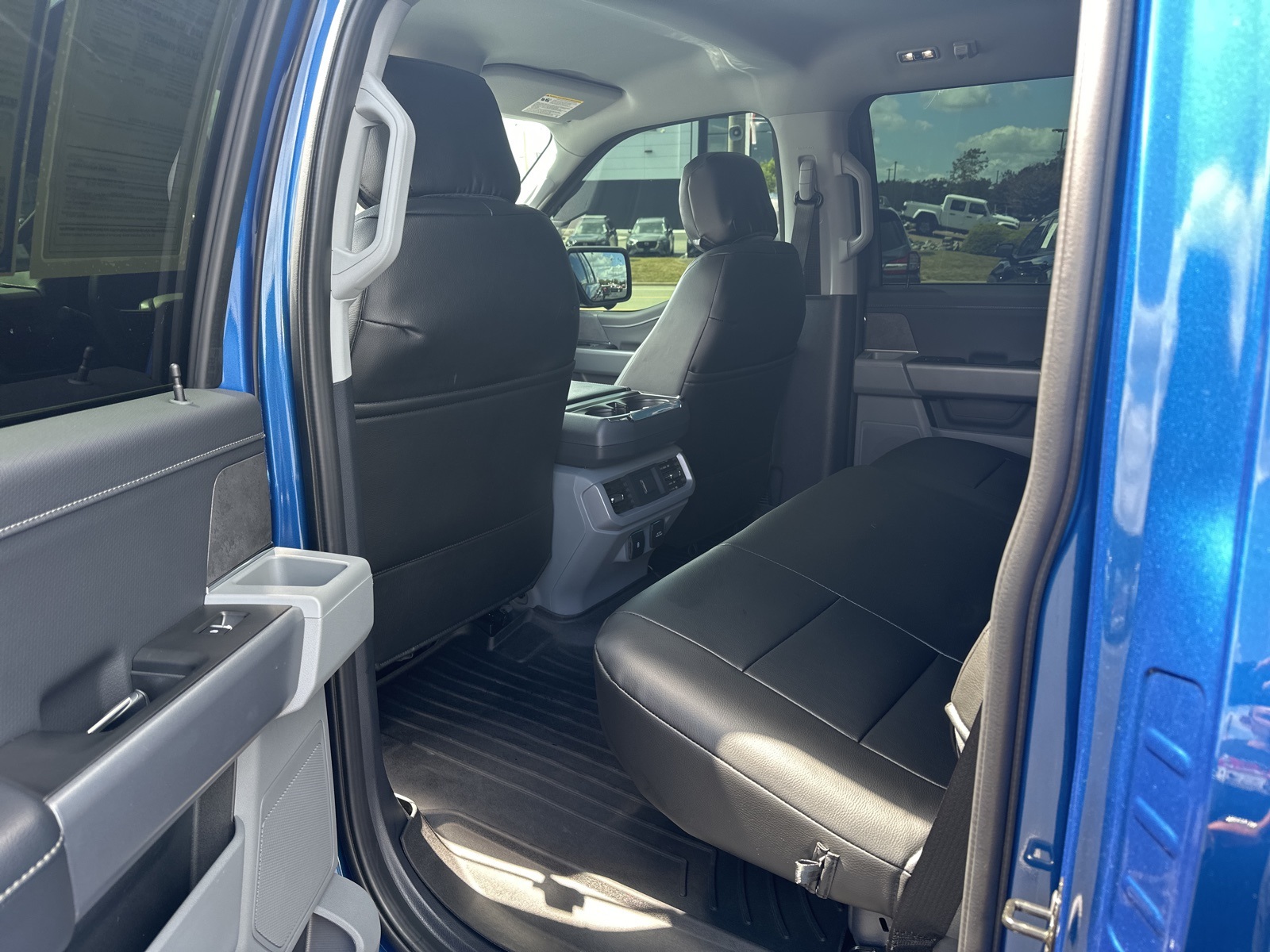2024 Ford F-150 XLT photo 22