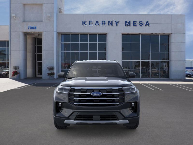 2025 Ford Explorer photo 5