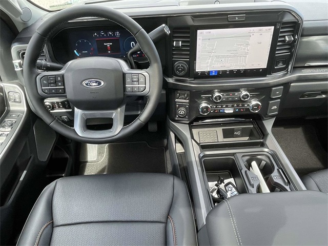2026 Ford F-250 Lariat photo 6