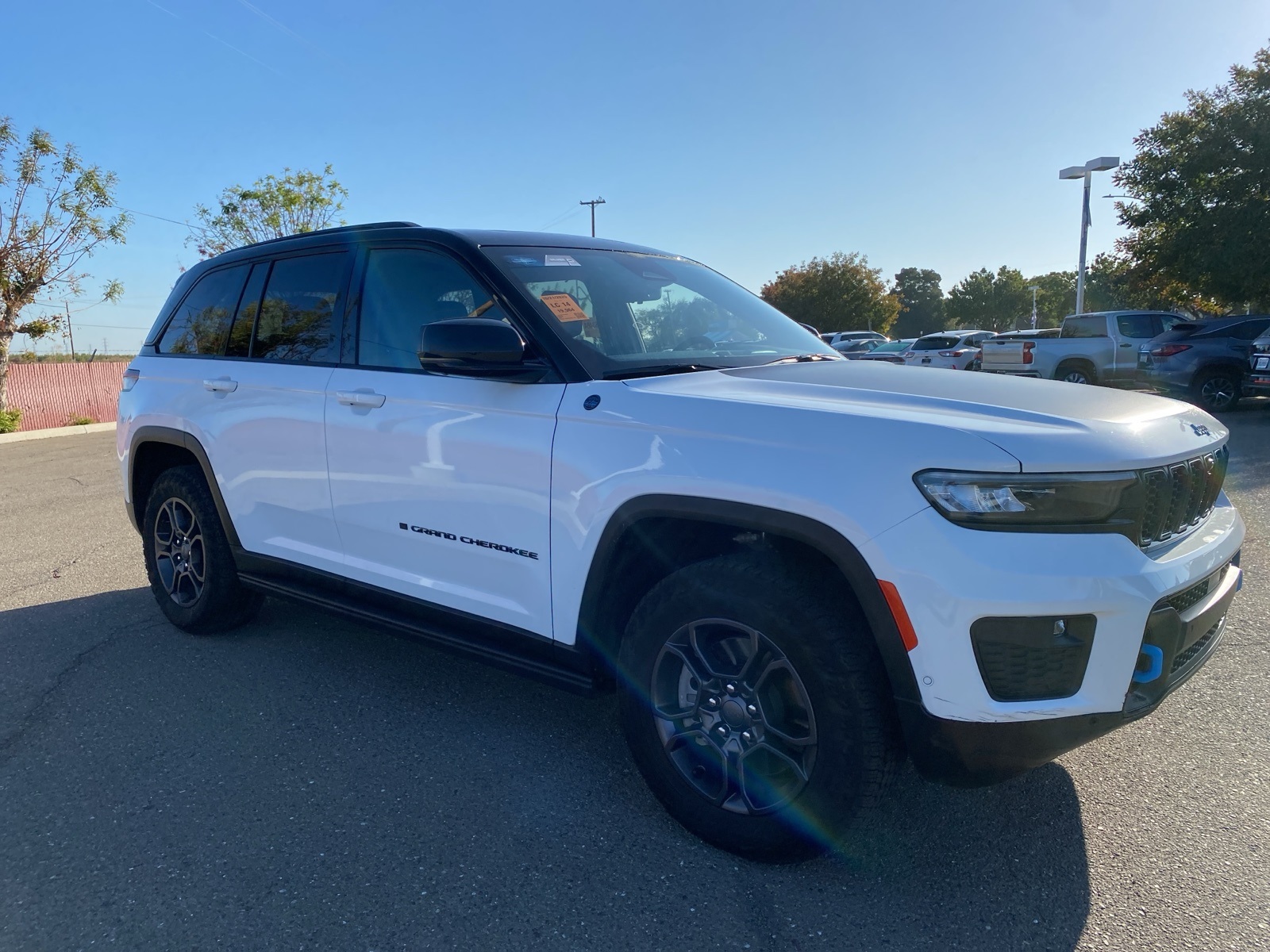 2023 Jeep Grand Cherokee Trailhawk 4xe photo 3