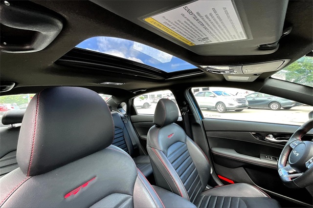 2023 Kia Forte GT photo 15