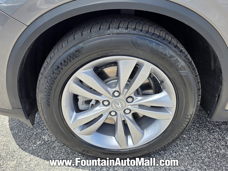 2024 Acura MDX photo 3