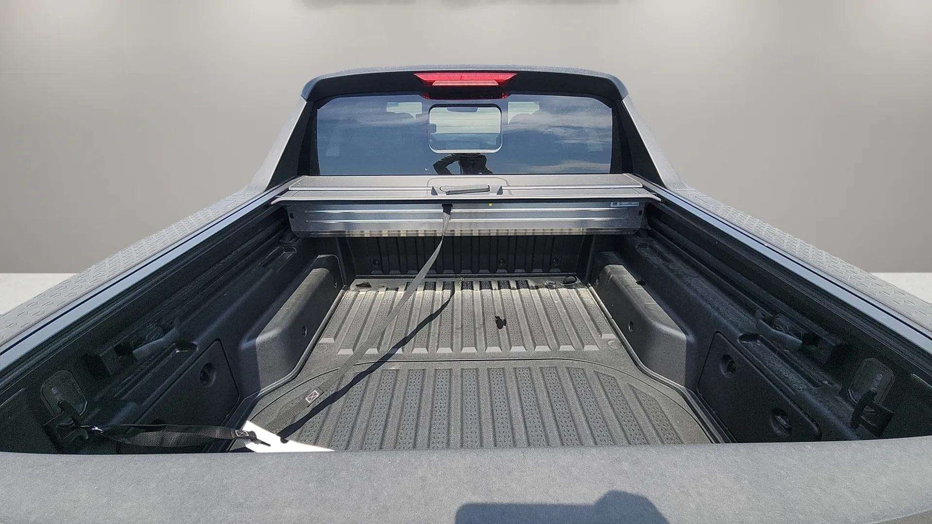 2025 Hyundai Santa Cruz Limited photo 26