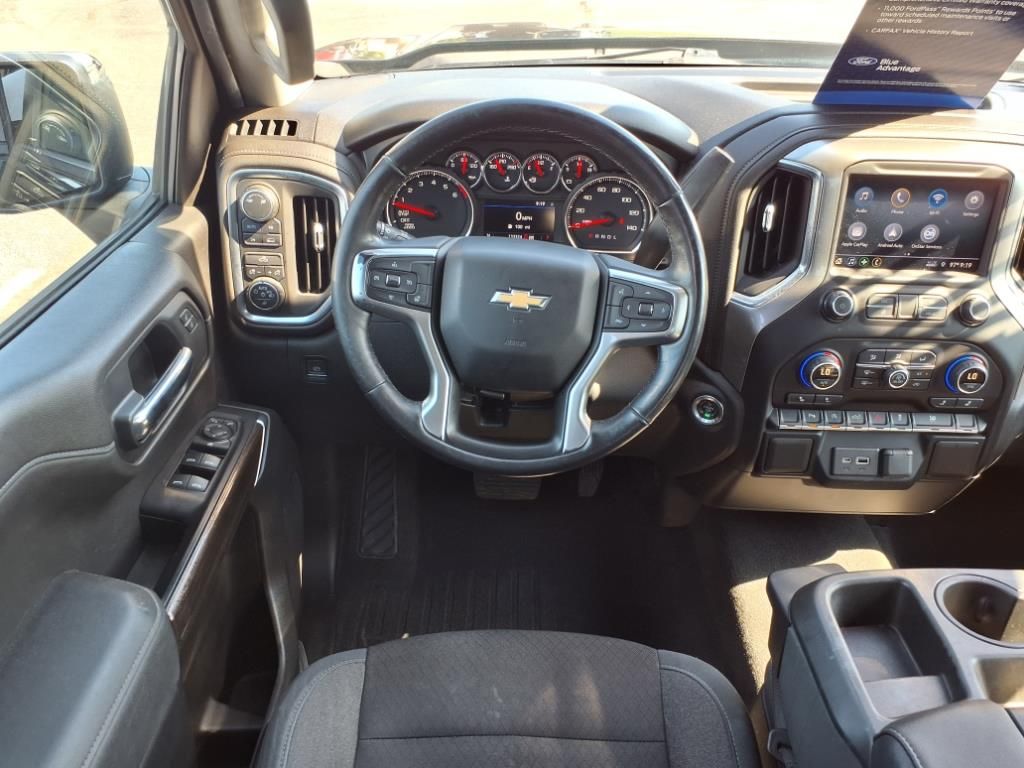 2019 Chevrolet Silverado 1500 LT photo 5