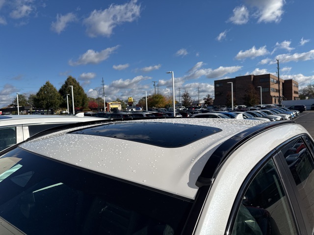 2026 Honda CR-V Hybrid Sport-L photo 3