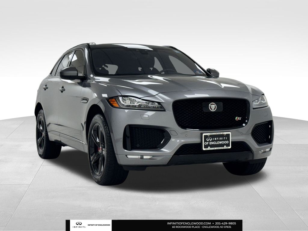 2020 Jaguar F-Pace S's photo