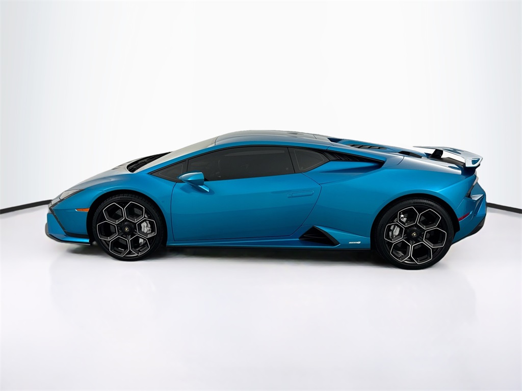 2023 Lamborghini Huracan Tecnica Base photo 8