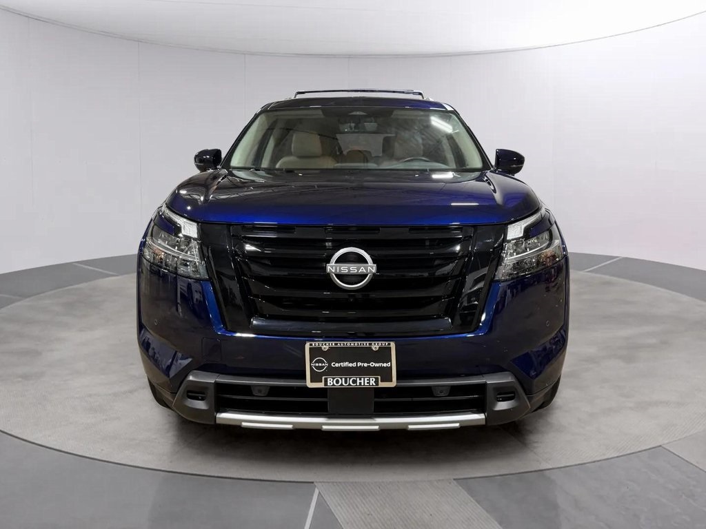 2023 Nissan Pathfinder SL photo 9