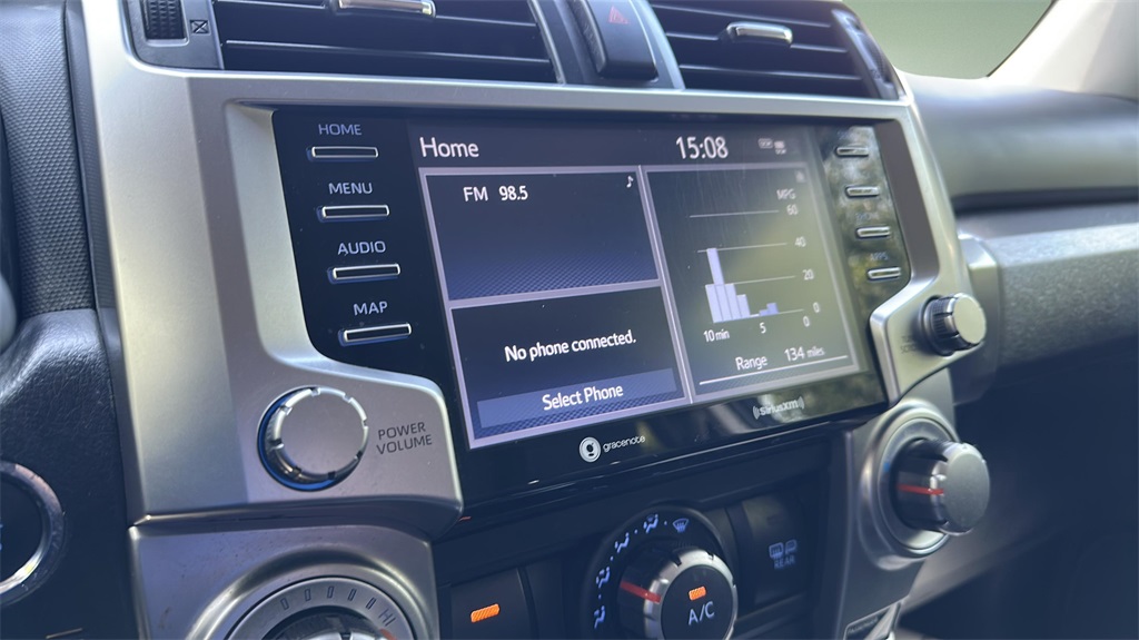 2022 Toyota 4Runner SR5 Trail photo 29
