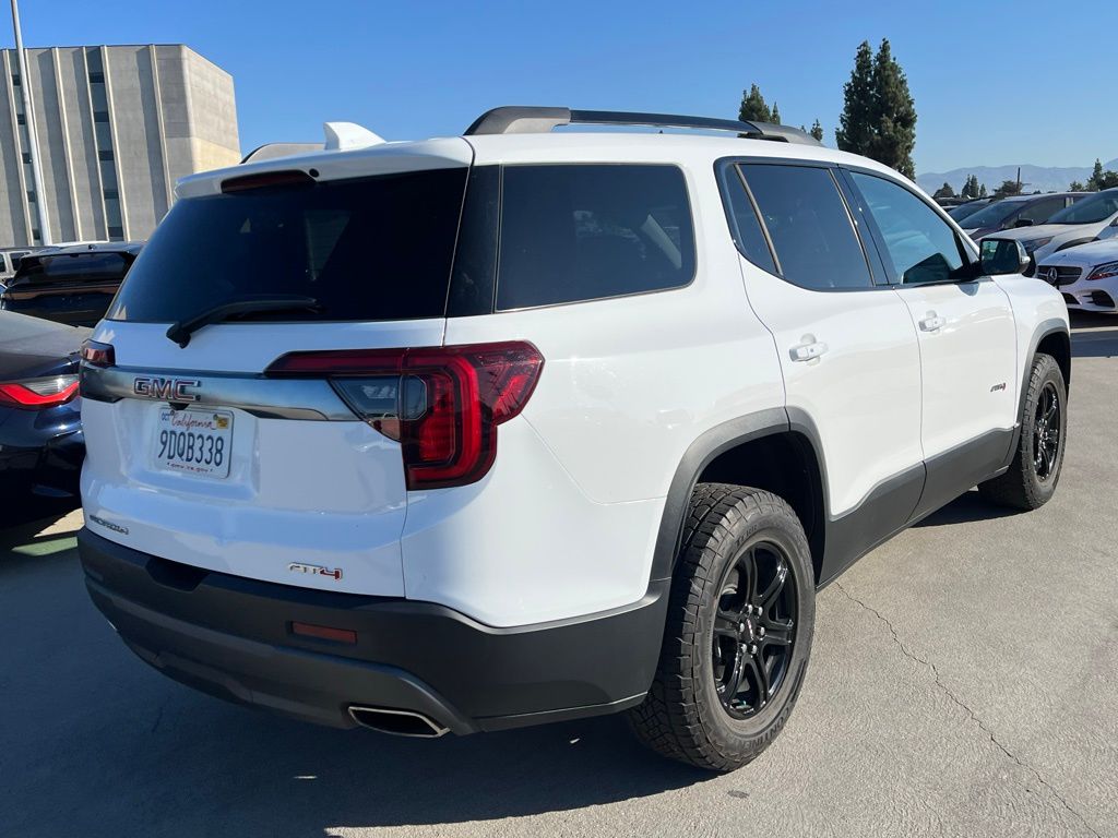 2023 Gmc Acadia AT4 photo 2