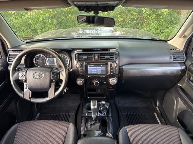 2018 Toyota 4Runner TRD Off-Road photo 20