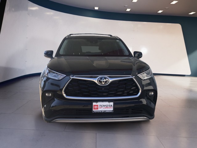 2022 Toyota Highlander Platinum photo 8
