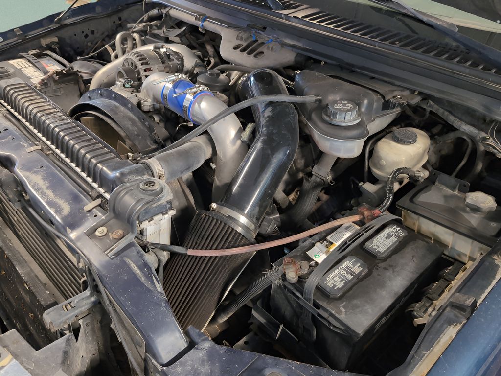 2004 Ford F-350 Lariat photo 25