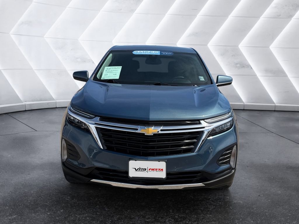 2024 Chevrolet Equinox LT photo 2