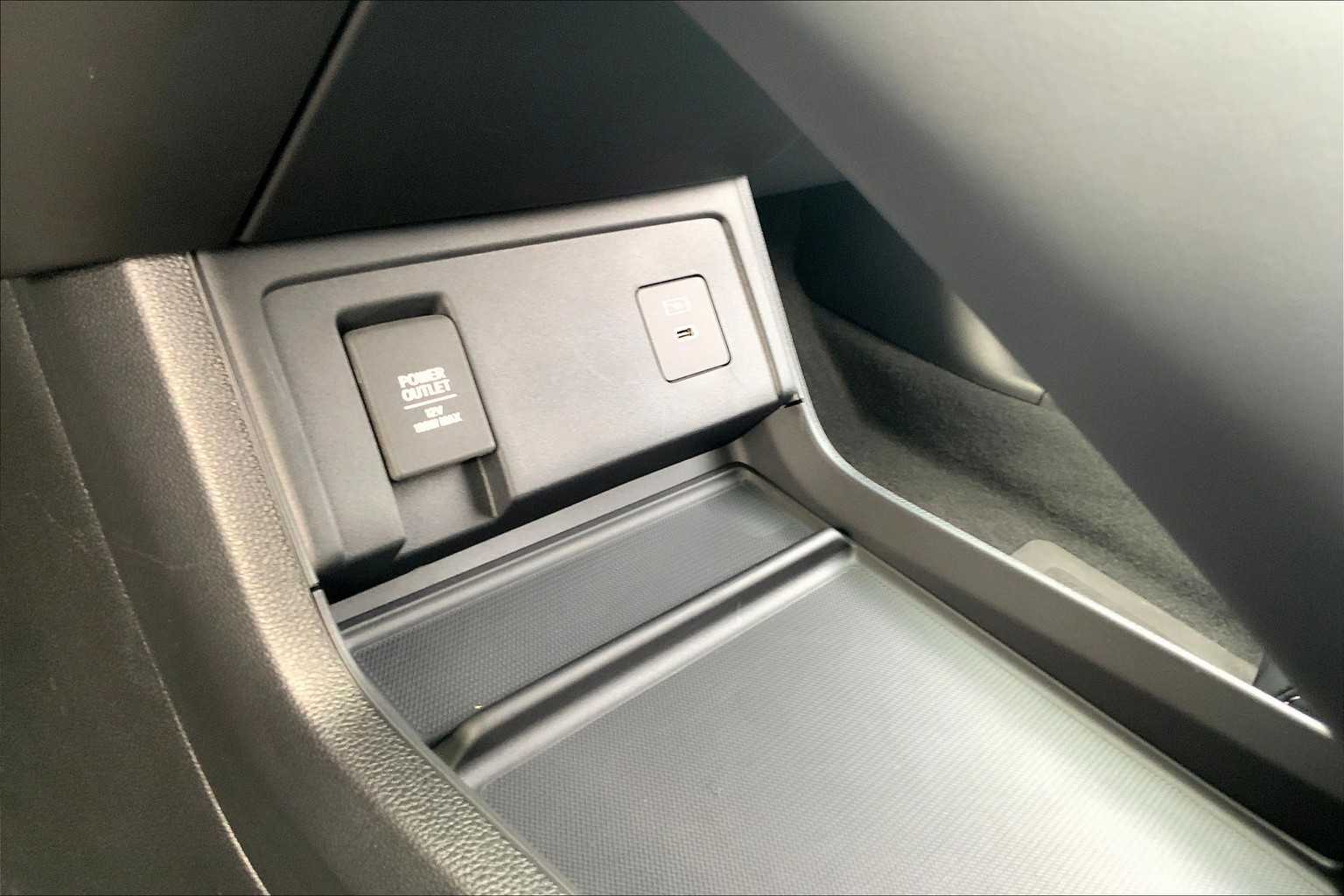 2025 Acura RDX photo 28