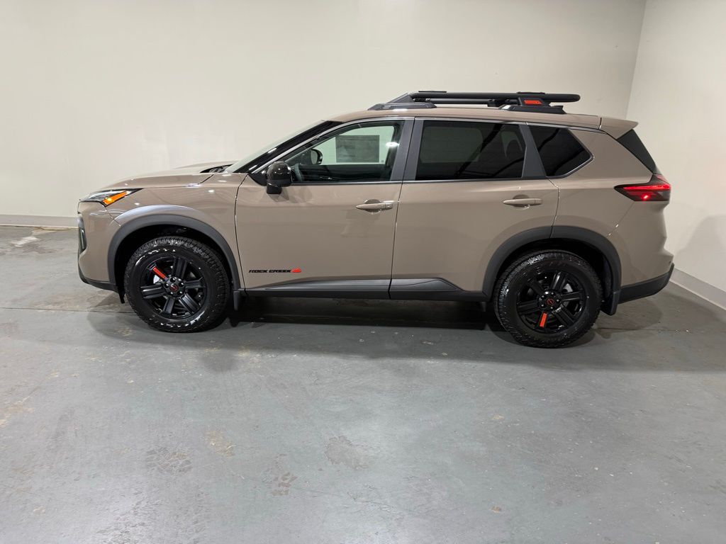 2026 Nissan Rogue SV photo 2