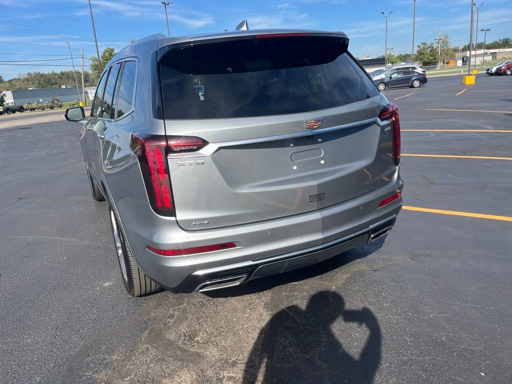 2025 Cadillac XT6 Premium Luxury photo 4