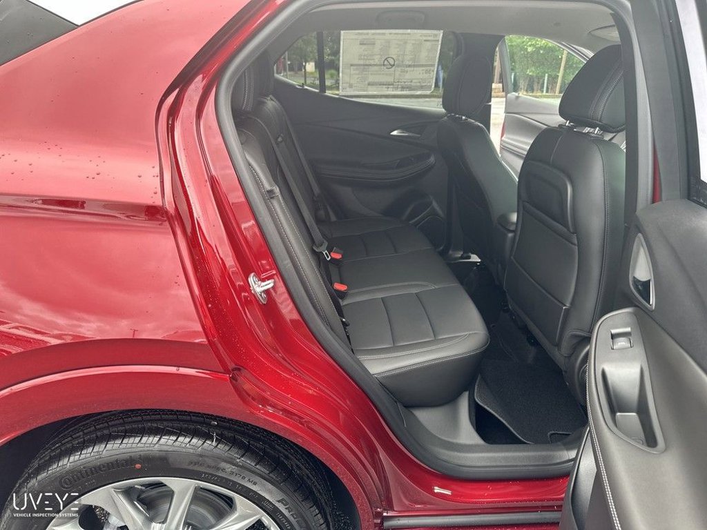 2025 Buick Encore GX Avenir photo 15