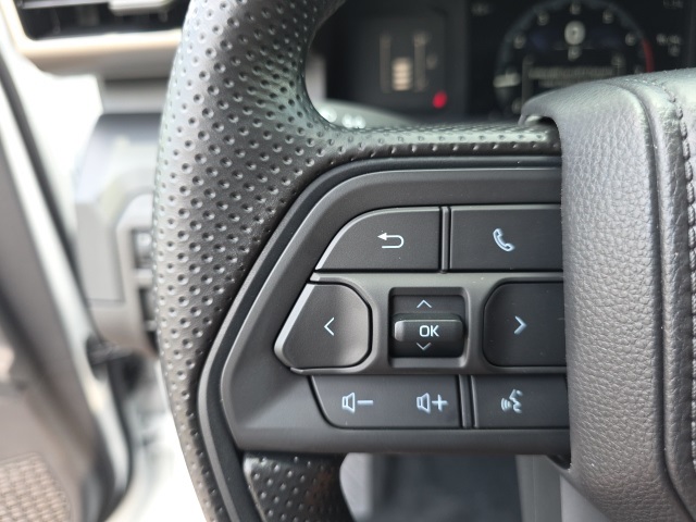 2025 Toyota Tacoma SR XtraCab photo 14