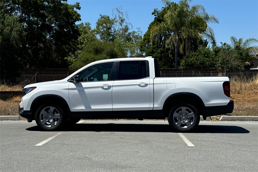 2025 Honda Ridgeline TrailSport photo 7