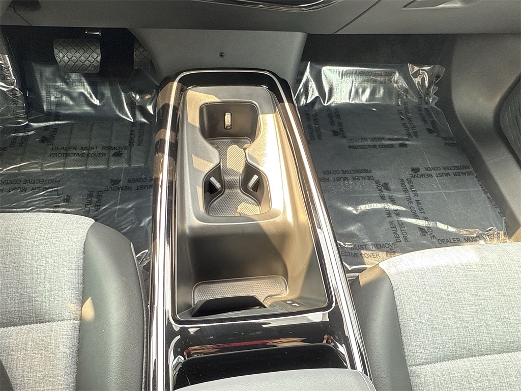 2023 Volkswagen ID.4 Pro photo 18