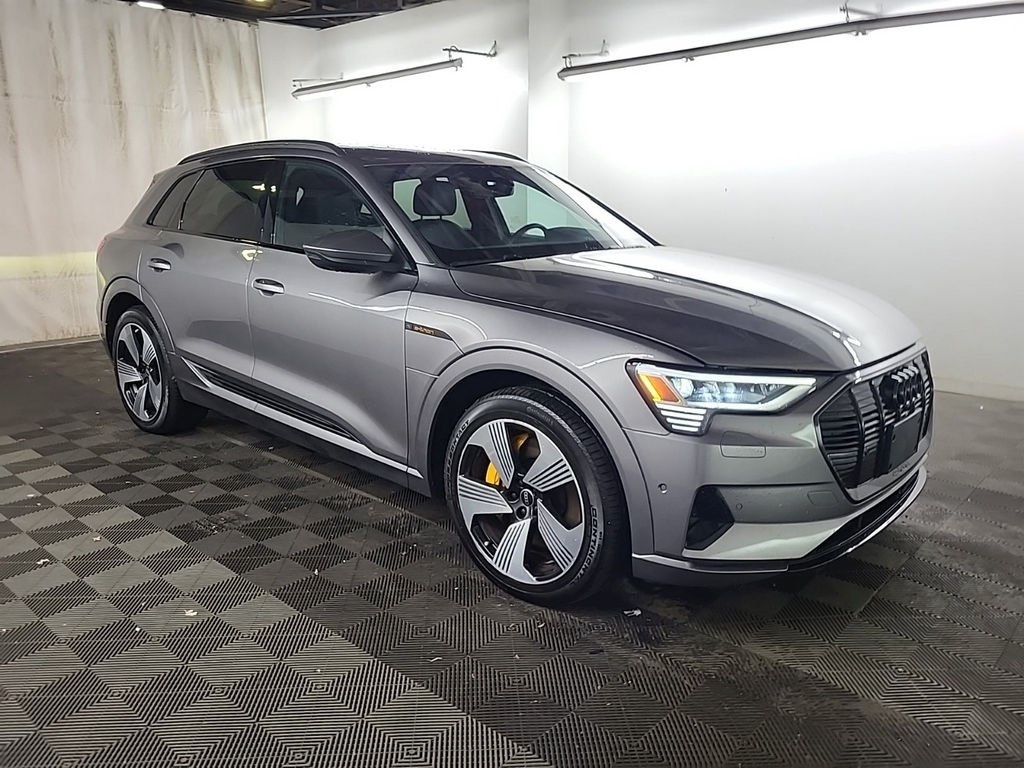 Used 2022 Audi e-tron Premium Plus with VIN WA1LAAGE6NB009552 for sale in Bedford, OH