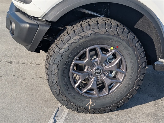 2025 Ford Bronco Badlands photo 4