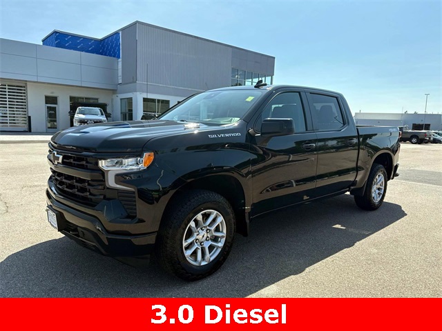 2023 Chevrolet Silverado 1500 RST photo 7