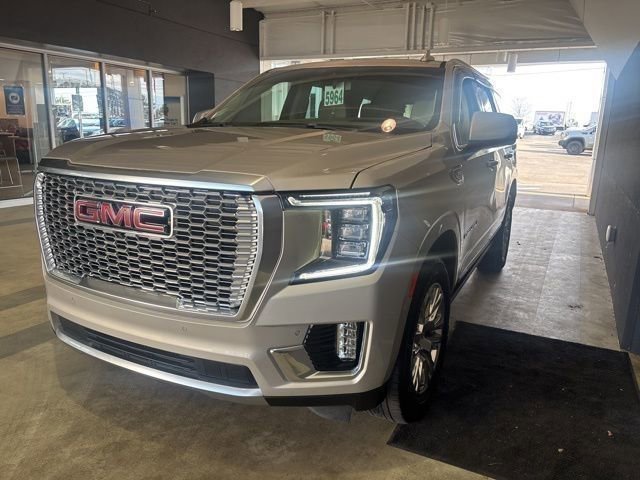 2022 GMC Yukon Denali's photo