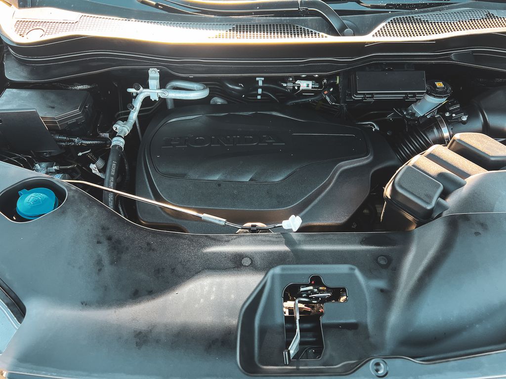2025 Honda Ridgeline Black Edition photo 32