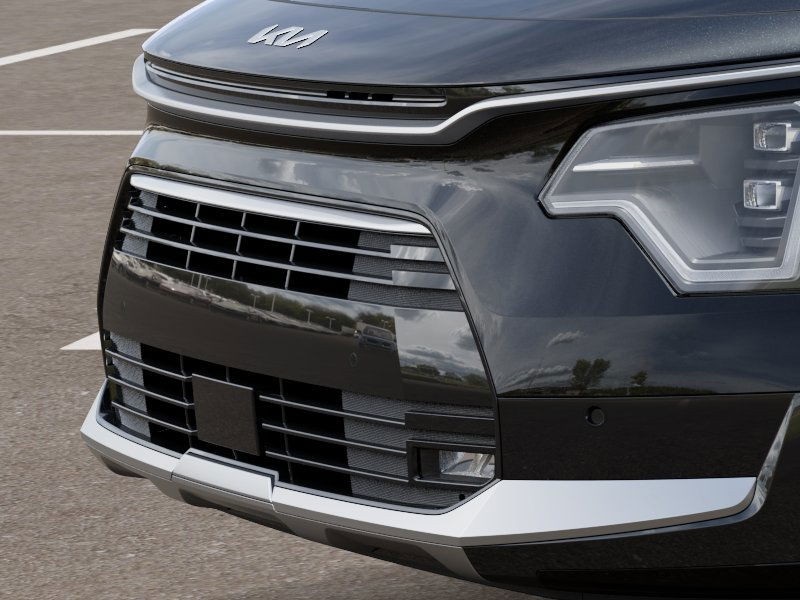 2025 Kia Niro SX Touring photo 11