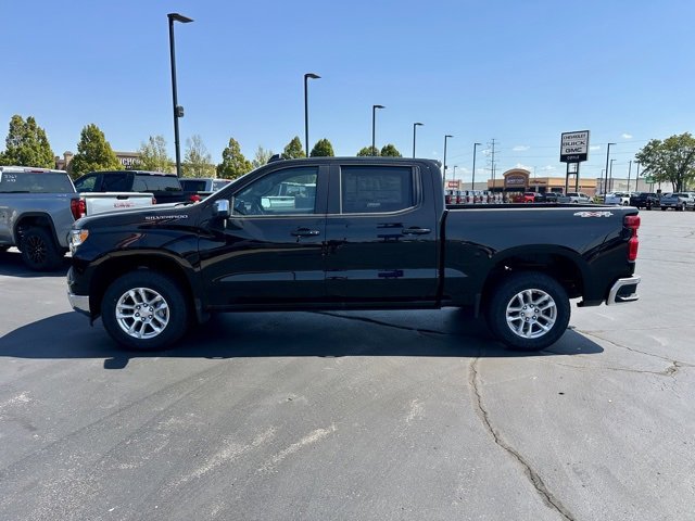 2025 Chevrolet Silverado 1500 LT photo 6