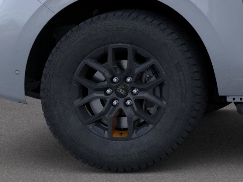 2025 Ford Expedition photo 16