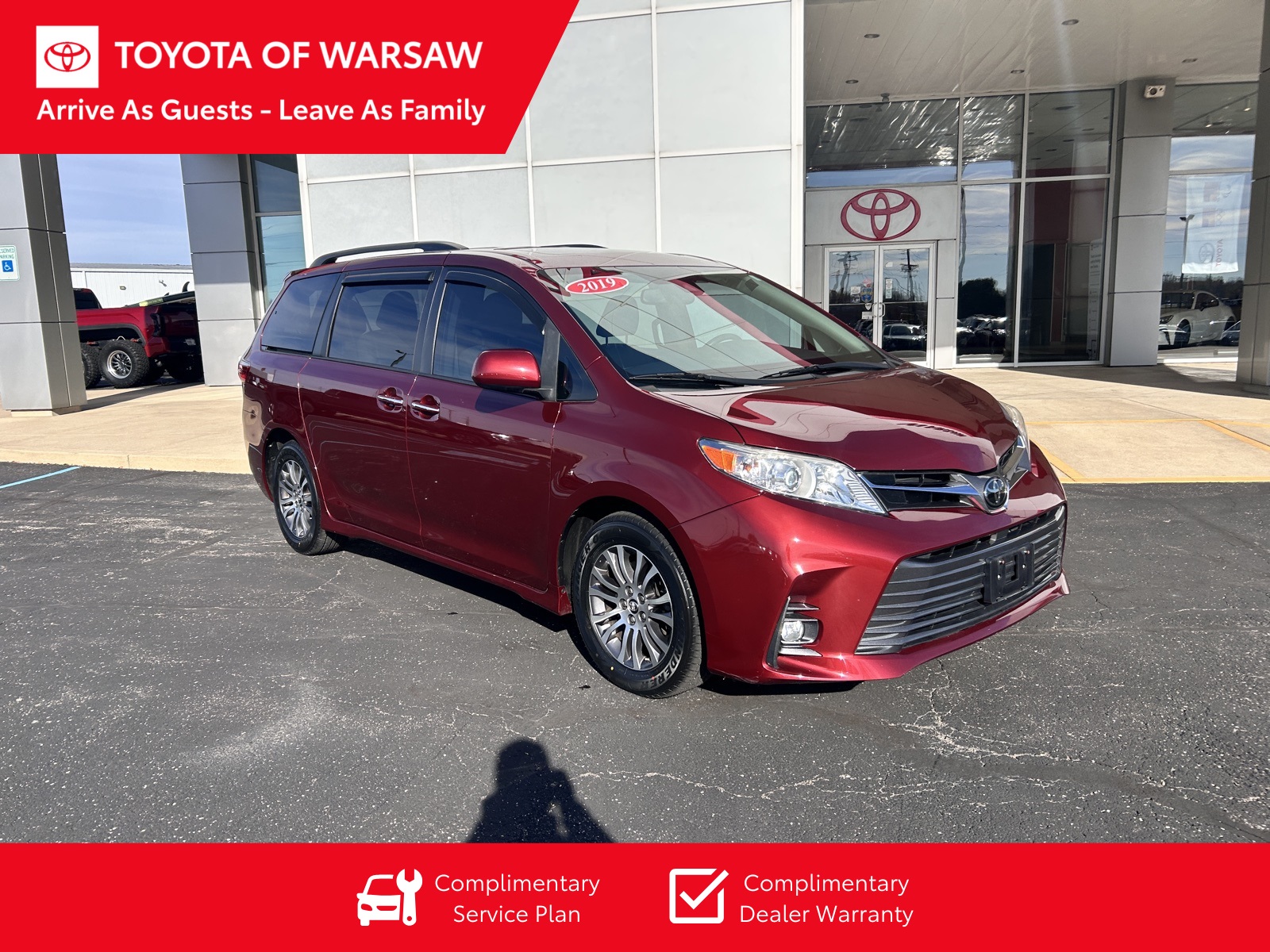 2019 Toyota Sienna XLE