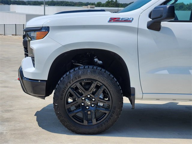 2025 Chevrolet Silverado 1500 Custom Trail Boss photo 7