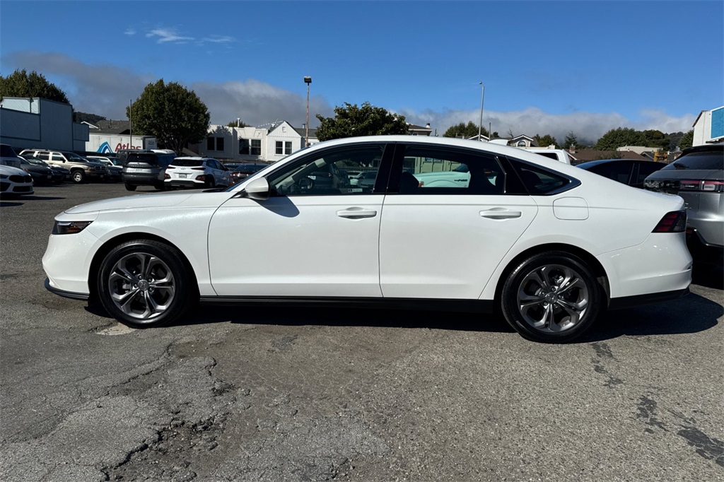 2024 Honda Accord EX photo 7