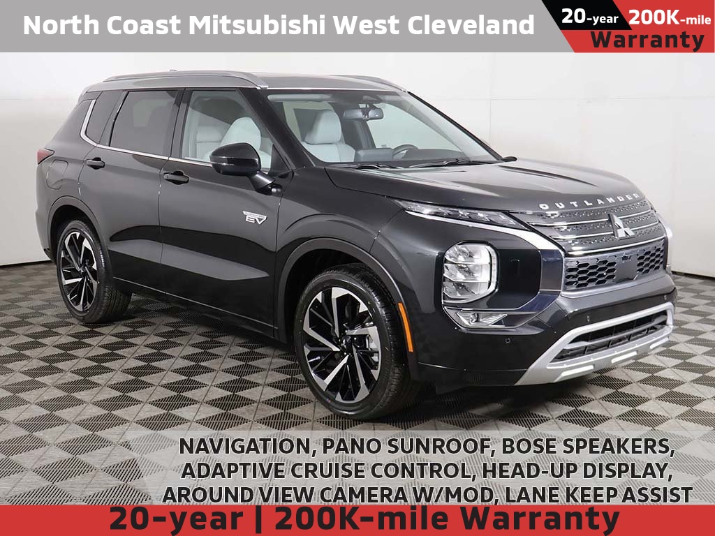 2025 Mitsubishi Outlander Plug-in Hybrid Platinum Edition's photo