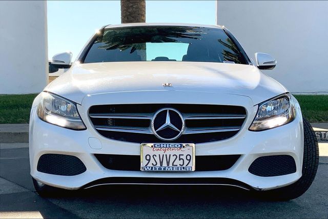 2018 Mercedes Benz C 300 Sedan photo 2