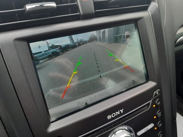 2019 Ford Fusion Energi Titanium photo 22