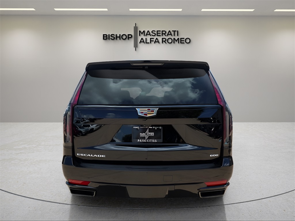 2024 Cadillac Escalade Sport photo 4