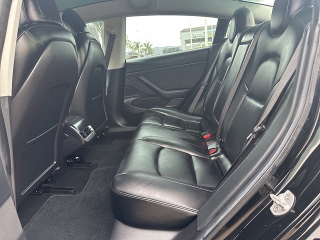 2018 Tesla Model 3 Long Range photo 17