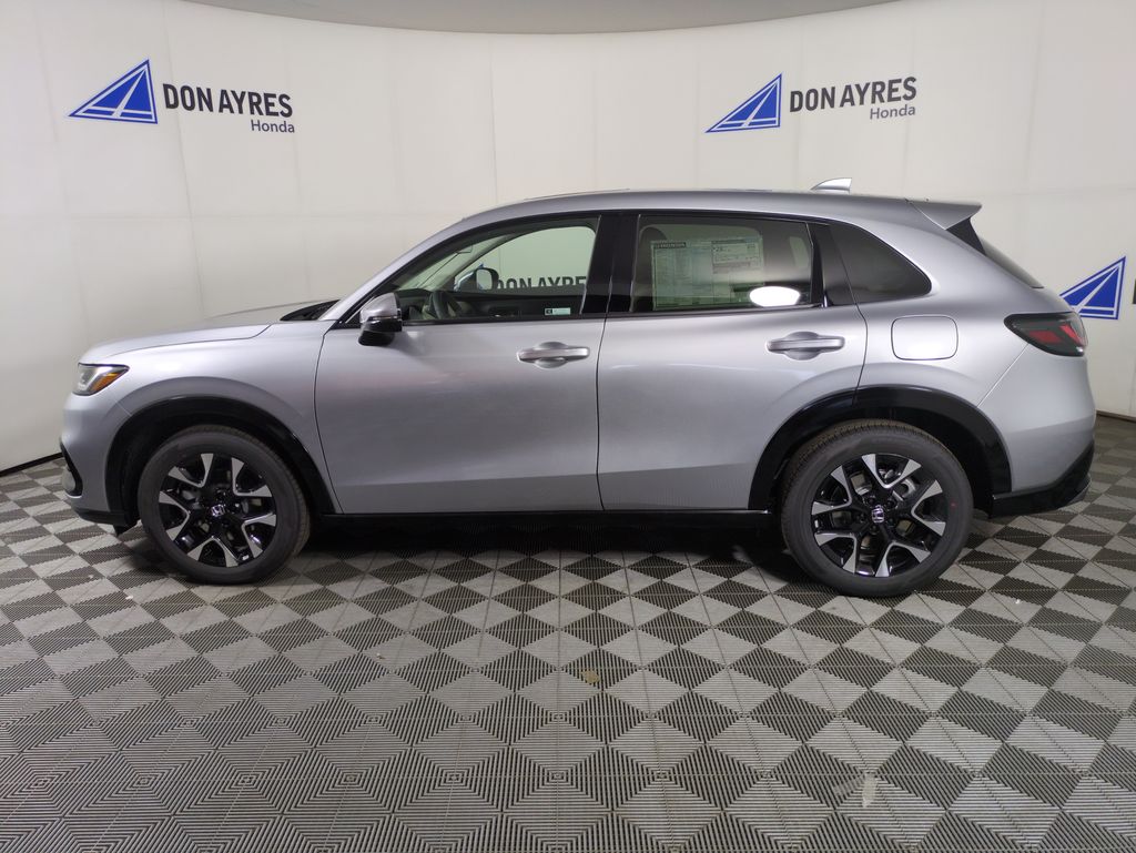 2026 Honda HR-V EX-L photo 2