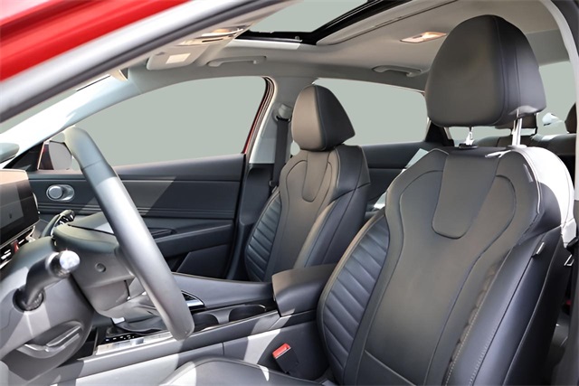 2023 Hyundai Elantra Hybrid Limited photo 2