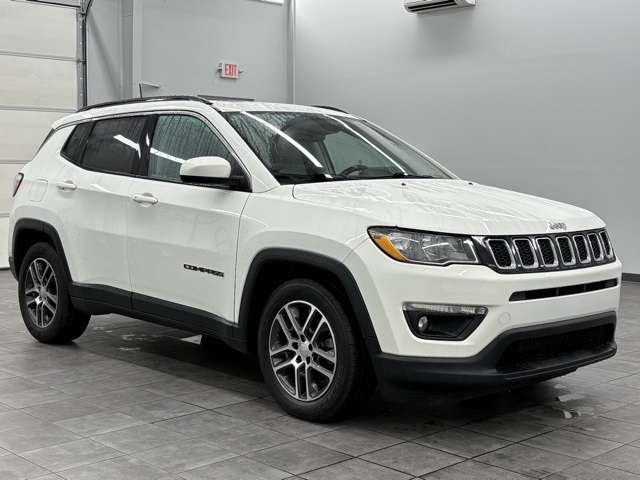 2019 Jeep Compass Sun & Wheel's photo