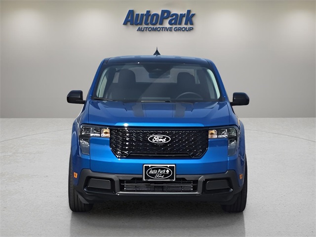 2025 Ford Maverick XLT photo 2