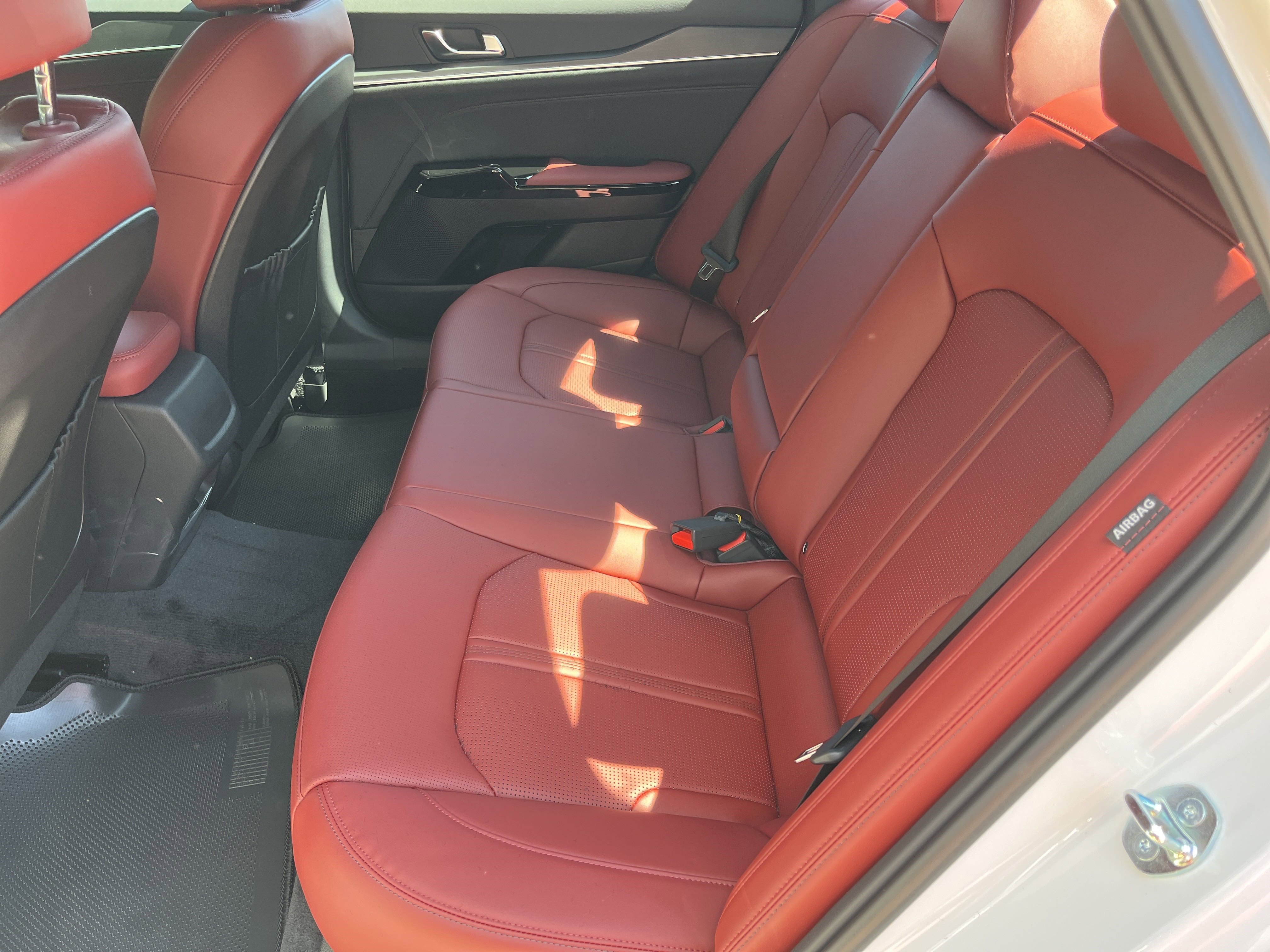 2025 Kia K5 GT-Line photo 3